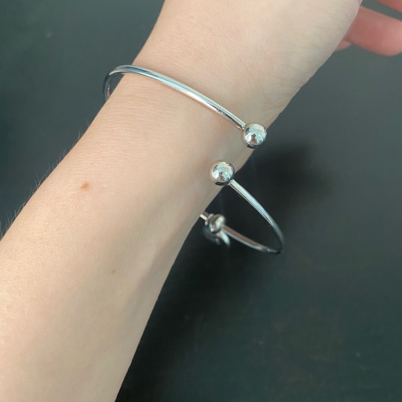 Chloe & Isabel bracelet with charms - Picture 7 of 7